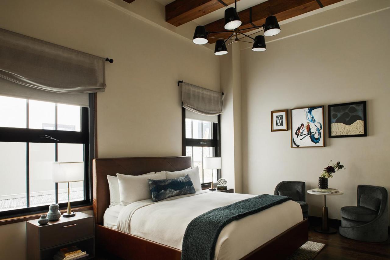 Figueroa, Unbound Collection By Hyatt